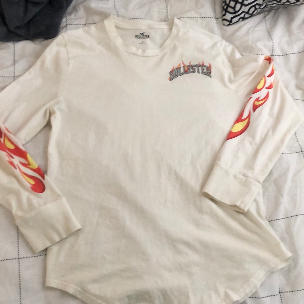 A long sleeved shirt